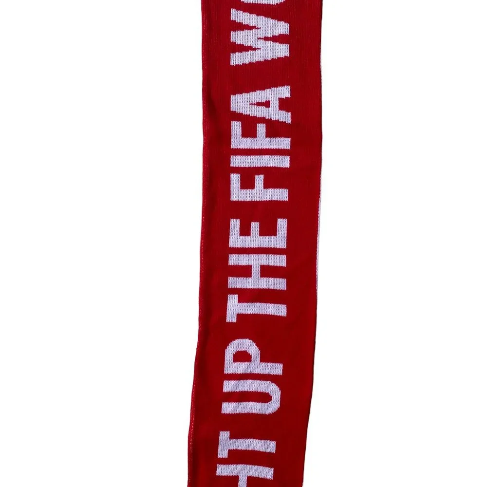 NWOT Budweister King of Beers FIFA 2018 Soccer World Cup Russia Unisex Scarf